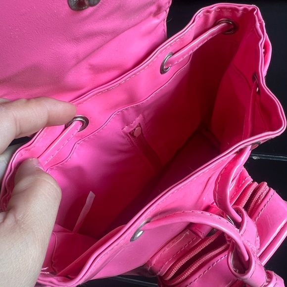 Retro 90s Y2K mini Barbie Glossy Pink Backpack Never Worn or used - Picture 2 of 5